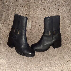 COS-Black Leather-Buckle Strap Ankle Boots-Elastic Gusset-Sz 38/7-Excellent